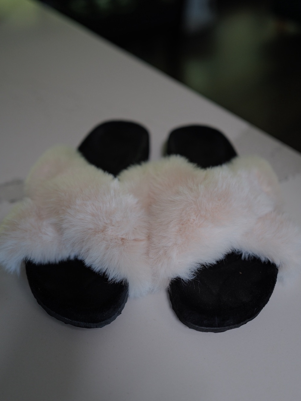 LOFT Plush Faux-Fur Slide Slippers in Pale Blush and Black
